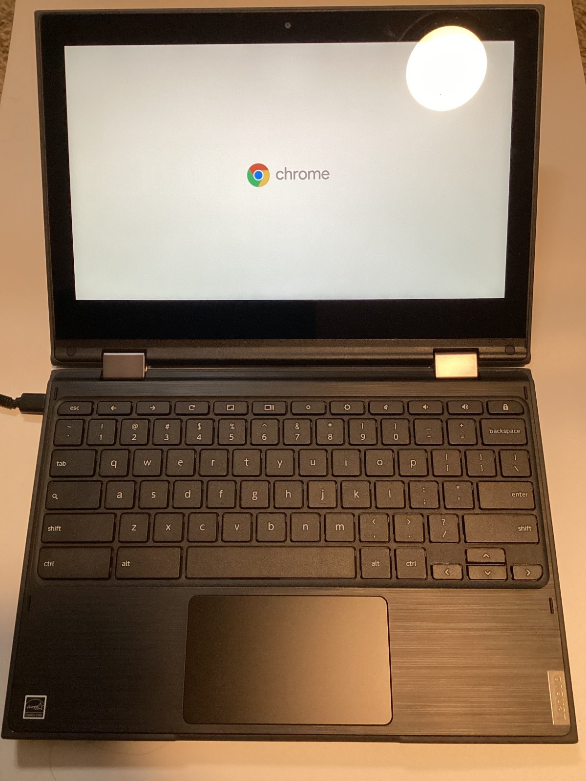 Lenovo 300e chromebook 2nd Gen MTK model 81QC 2 in 1 – 32GB – 11.6″
