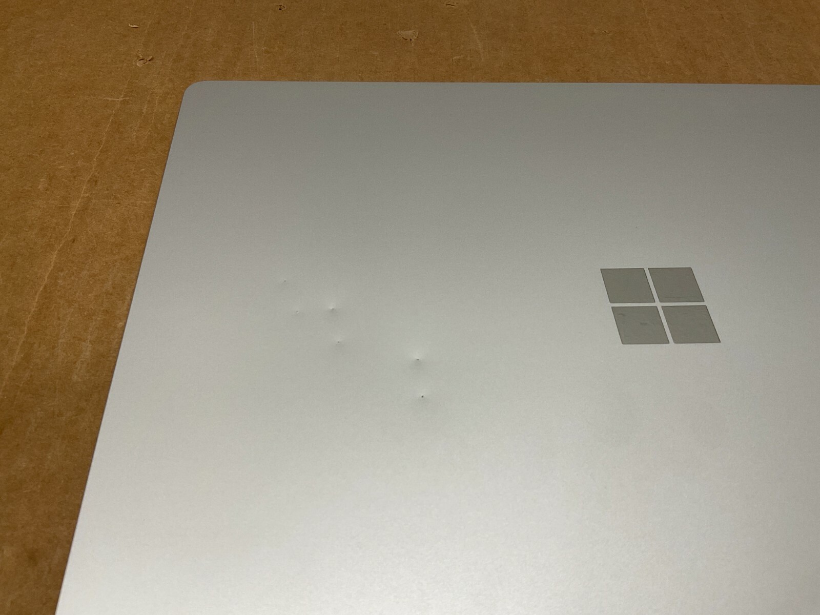 Microsoft Surface Laptop 3 i5-1035G7 16GB 256GB 13.5″ W10P Platinum Touchscreen