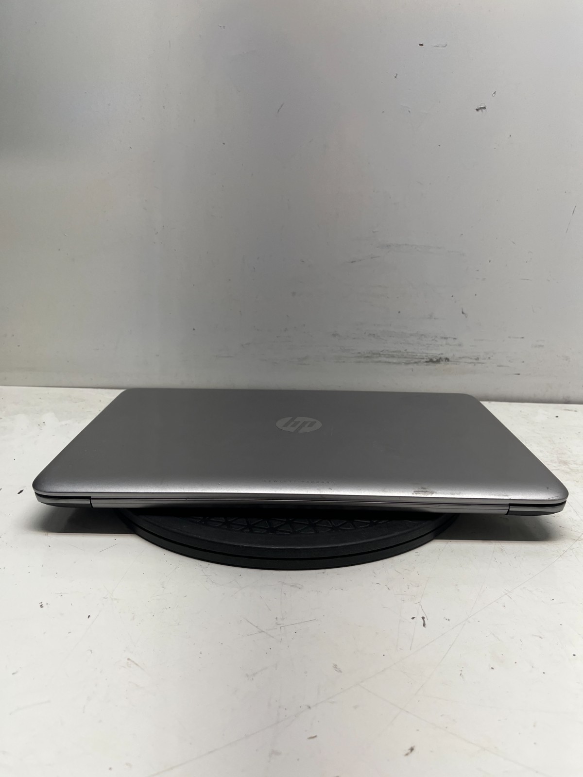 Dell Inspiron 3179 Intel Core m3-7Y30 1.00GHz 4GB 500GB HDD NO OS