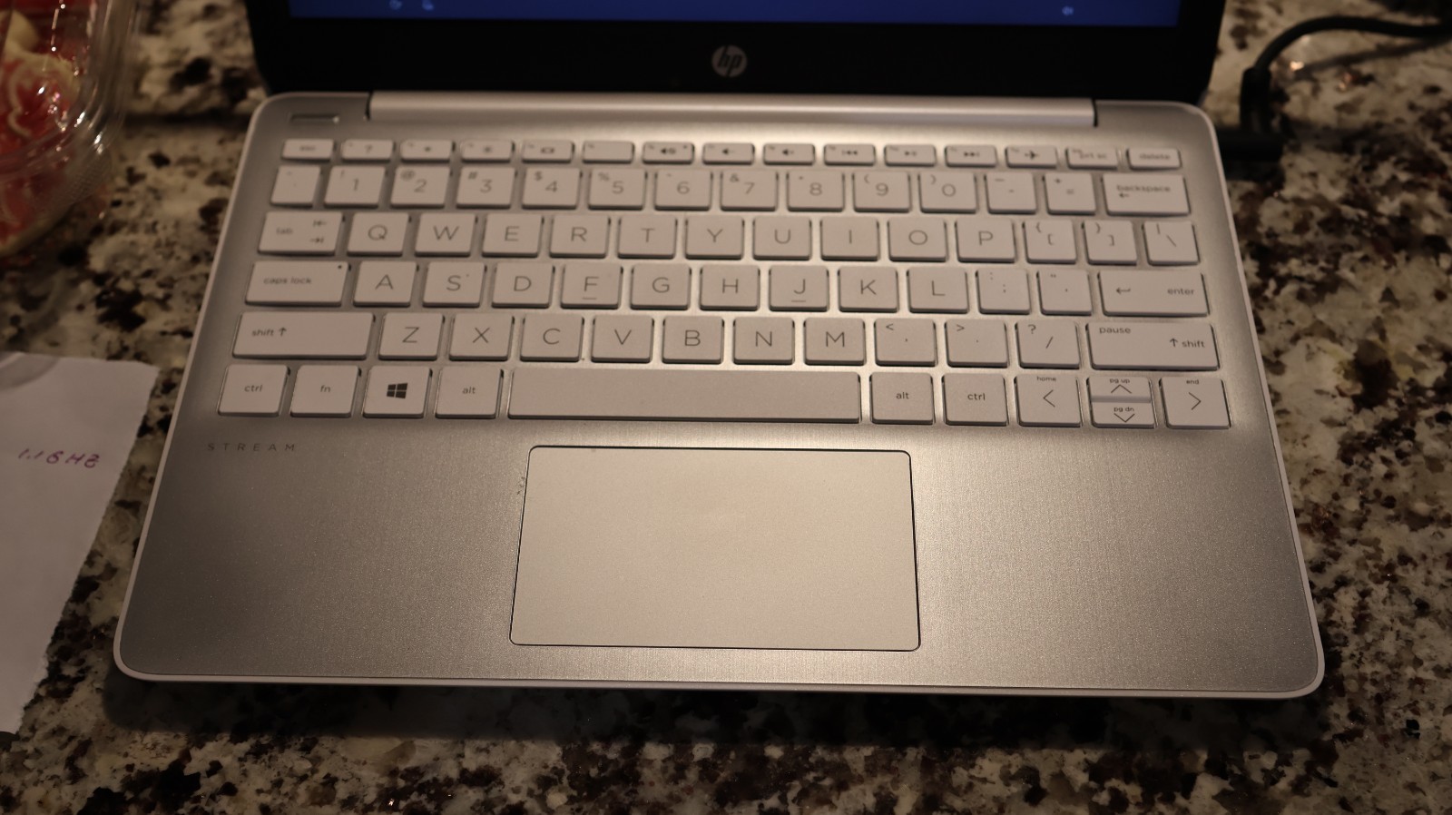 HP STREAM LAPTOP AK0035NR 11.6 INCH 4GB RAM 32 GB ROM INTEL CELERON N 1.1 GHZ