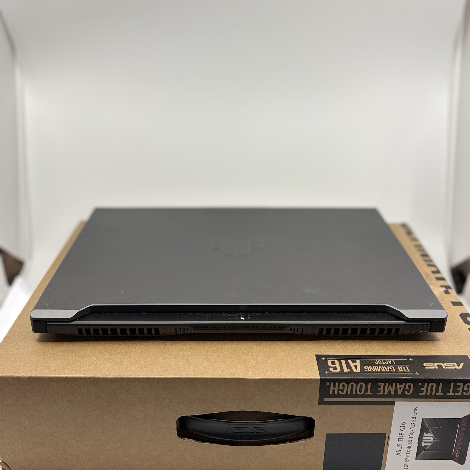 ASUS TUF GAMING A16 FA607N 16″ RYZEN 7 7445HS 3.2GHZ 16GB RAM 512GB SSD