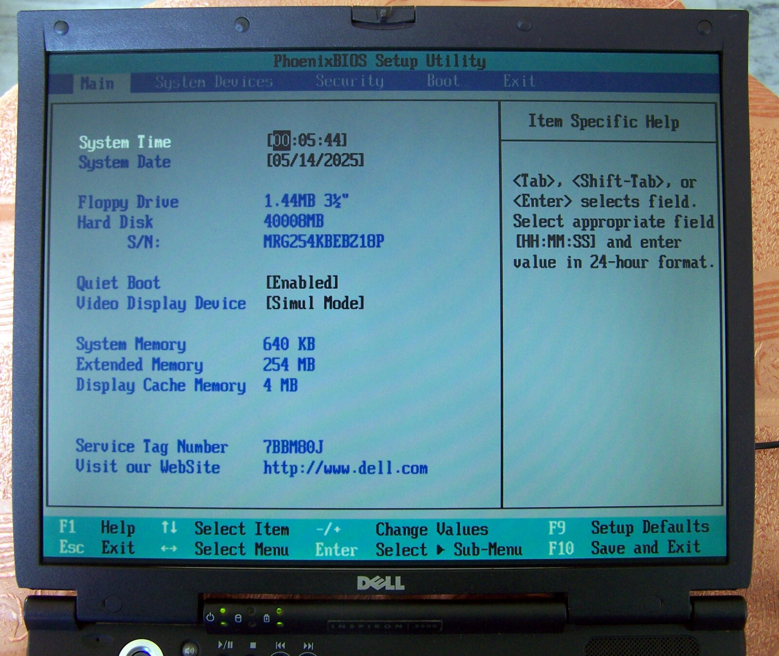 Dell Inspiron 2500 Pentium 3 1GHz 256MB 40GB Floppy Serial Parallel-dos imb cdt-