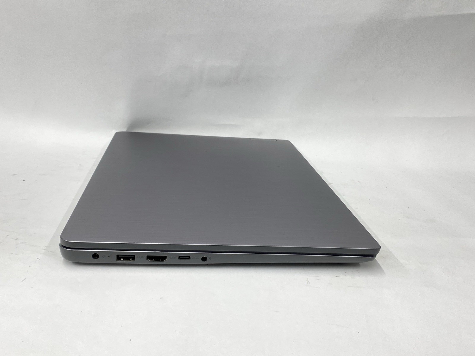 Lenovo Ideapad 3 15ITL6 – Grade B – FHD – i3-1115G4 – 12GB – 256SSD -Win 11 Home
