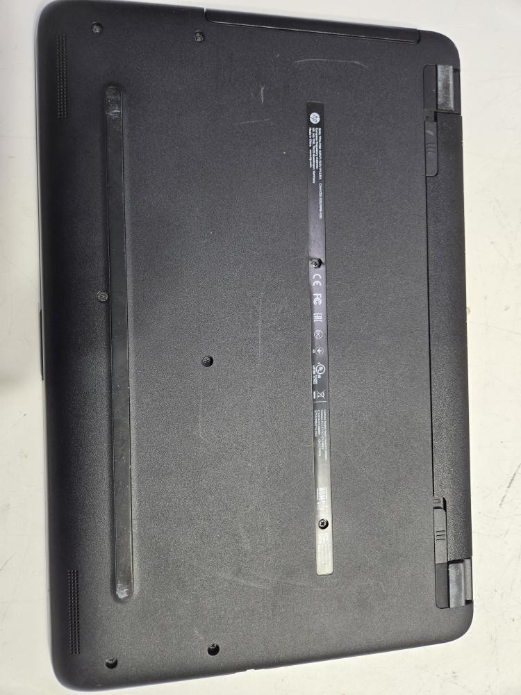 HEWLETT PACKARD LAPTOP A6-5200 (P11033318)
