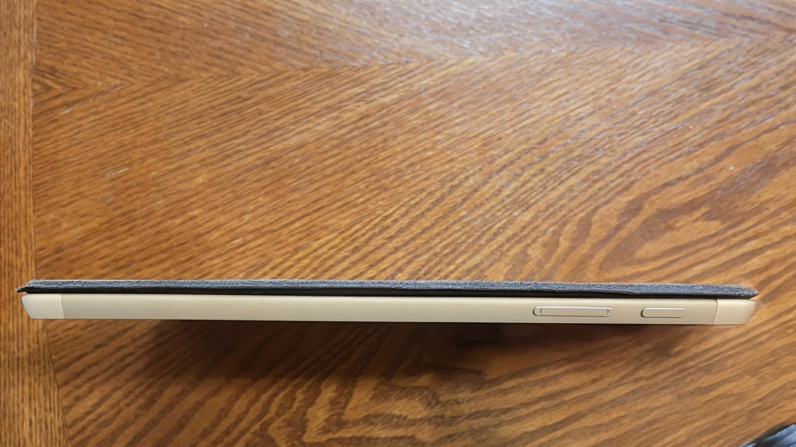 Microsoft Surface Go 3, 8 GB RAM, 128 GB storage + Keyboard & Pen!