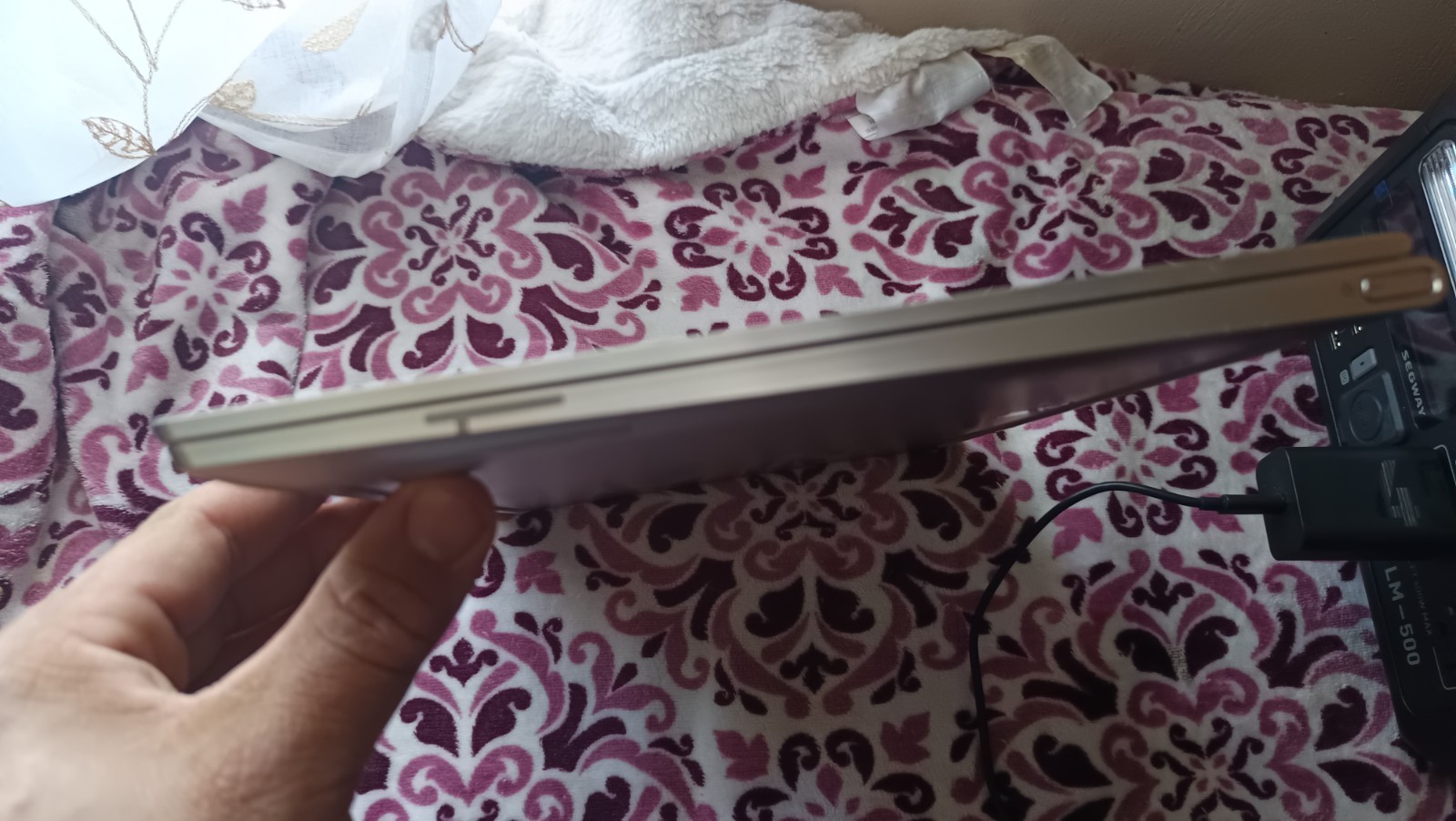 Lenovo Yoga C930-13IKB 1.8G Intel i7 | 16GB RAM | 512GB SSD | 4K Touchscreen