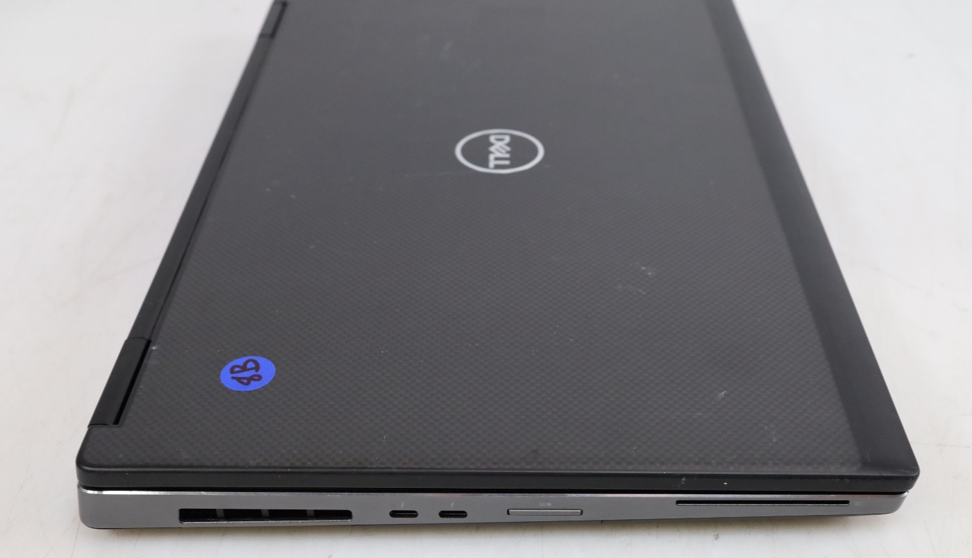 Dell PRECISION 7730 17.1″ Intel i5-8300H 8GB DDR4 No HDD COA OS