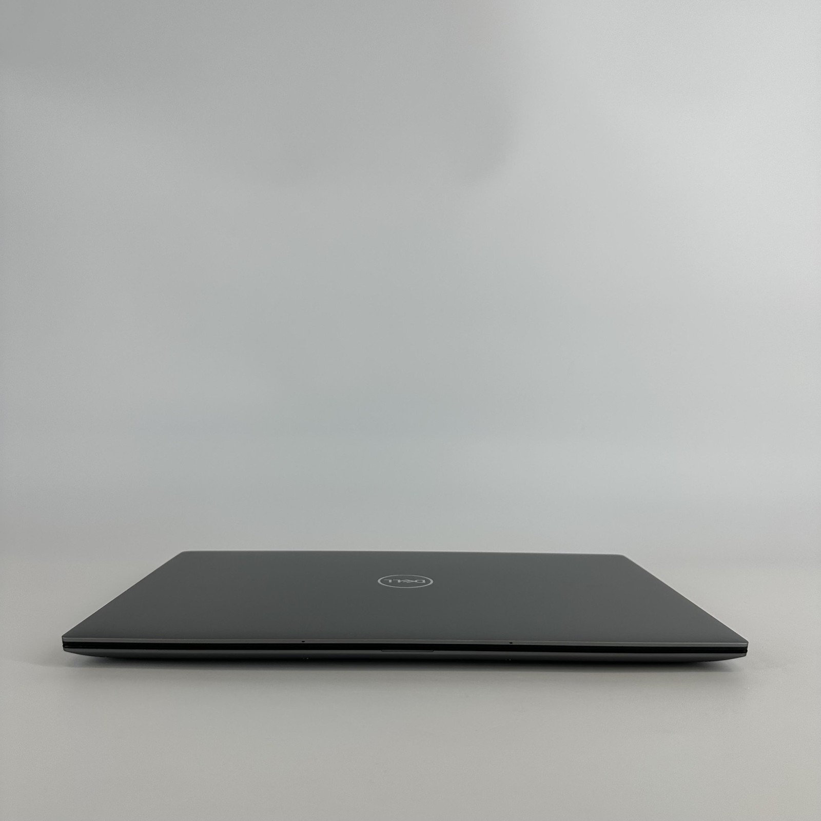 Dell Precision 5570 15.6 FHD+ 2.5 GHz i9-12900H 16GB 1TB SSD NVIDIA RTX A2000