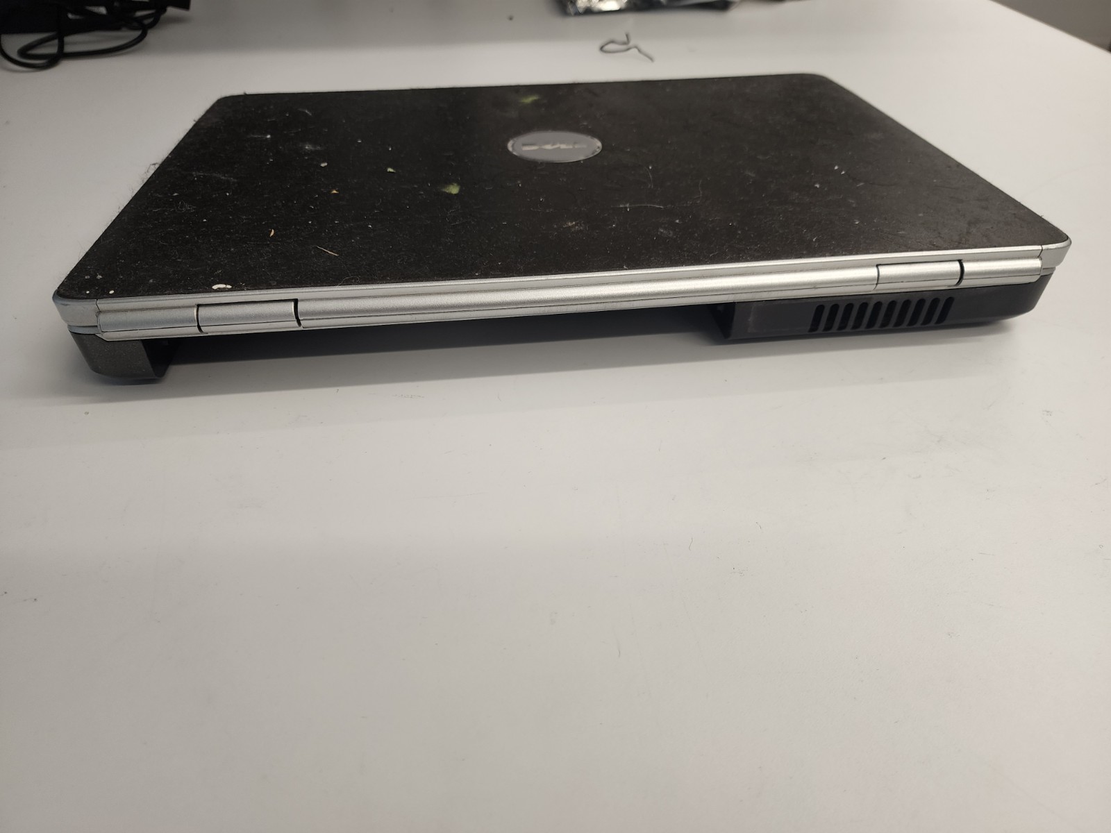 Dell Inspiron 1525 Intel Core 2 Duo 06FD 1.73GHz 4 GB Ram NO HDD No Batt