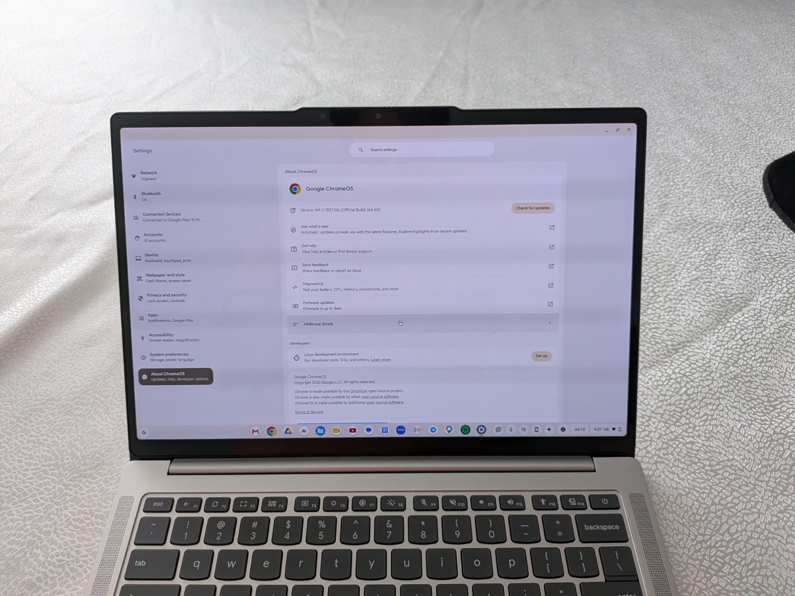 Lenovo – Chromebook Plus 14″ OLED 2K – MediaTek – 16GB RAM – 256GB Storage