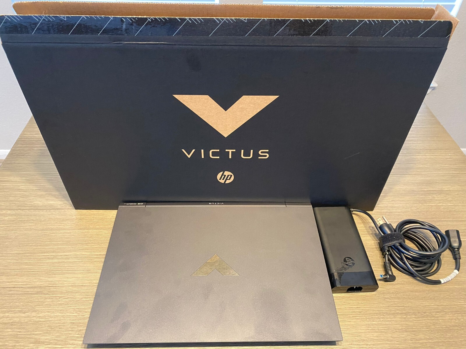 HP Victus 16-e1163nr 144Hz AMD Ryzen 7 6800H 6800u 512GB 16GB RTX 3050 backlit