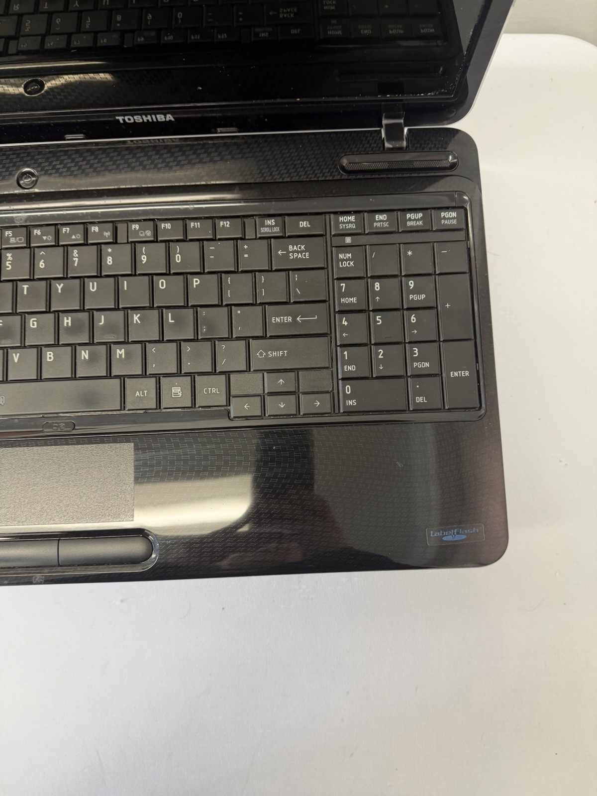 Toshiba Satellite L655-S5096 Laptop – Good Screen – Intel Pentium P6100-Read Des