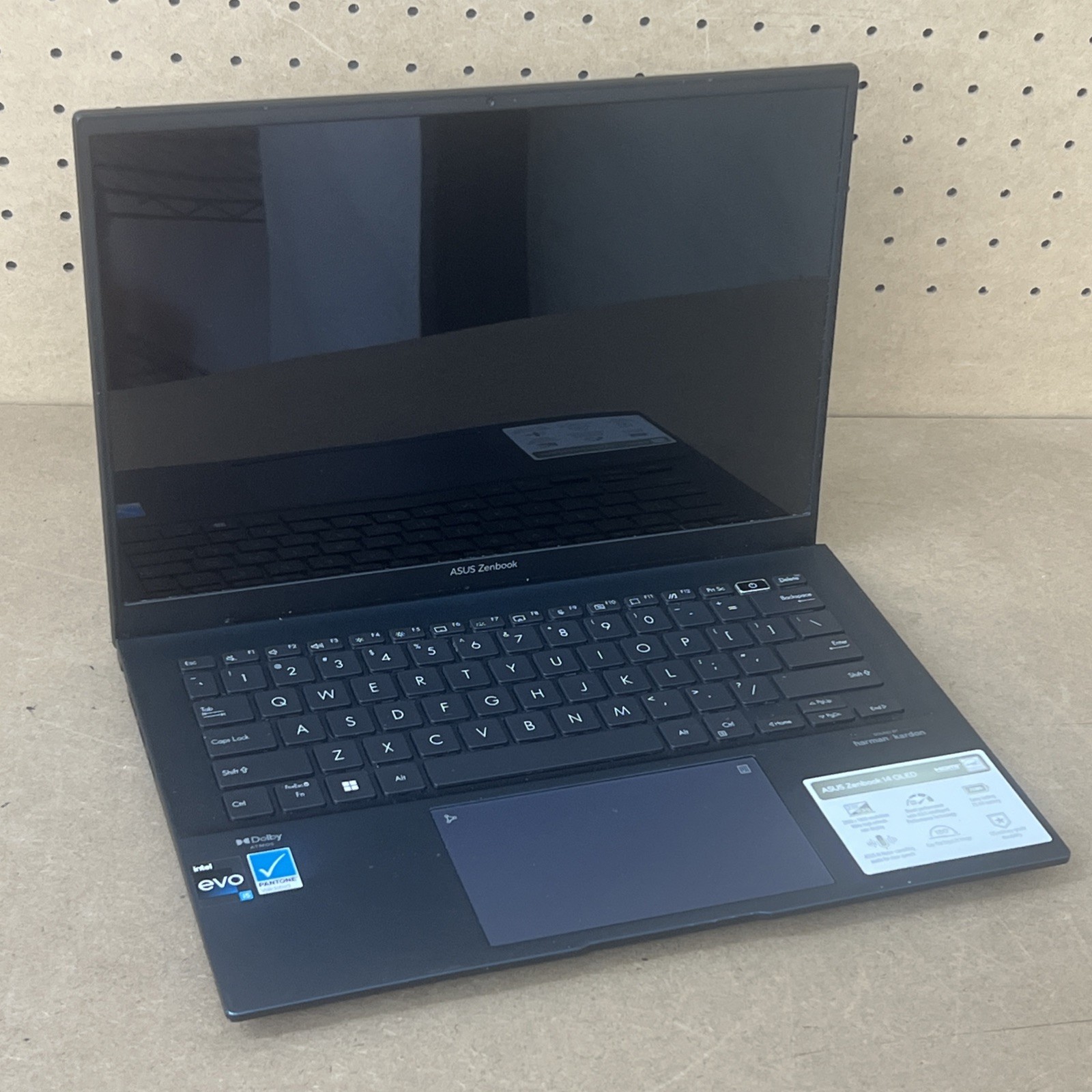 Asus ZenBook Pro OLED i5-1240P 8GB RAM 256GB SSD *READ DESC*