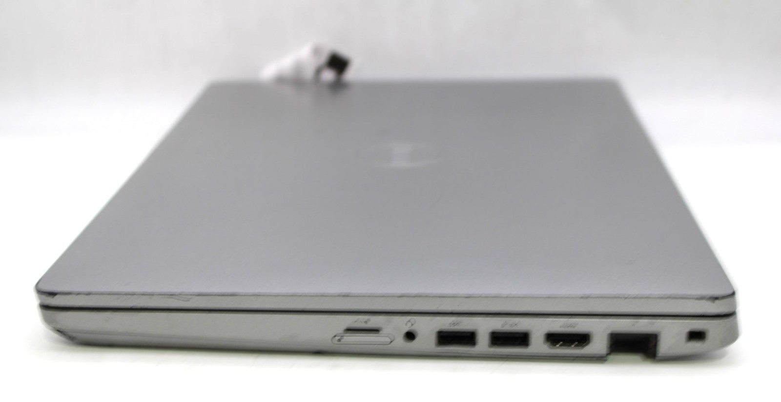 Dell Latitude 5511-i7-10850H@2.7GHz-4GB DDR4 RAM-NO STORAGE/OS*PARTS/REPAIR*
