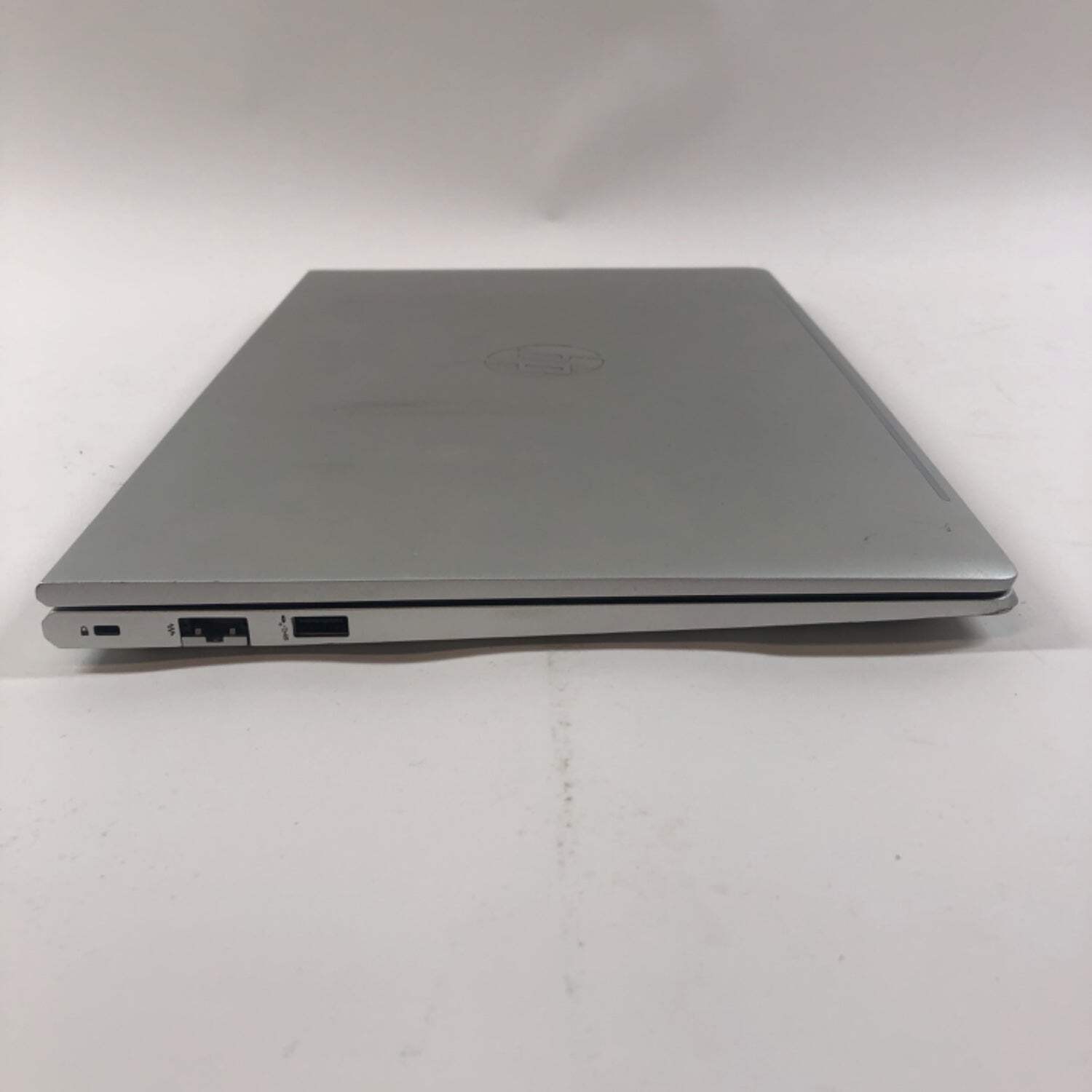 HP ProBook 450 G9 15.6″ i5-1235u 1.3GHz 8GB RAM 256GB SSD