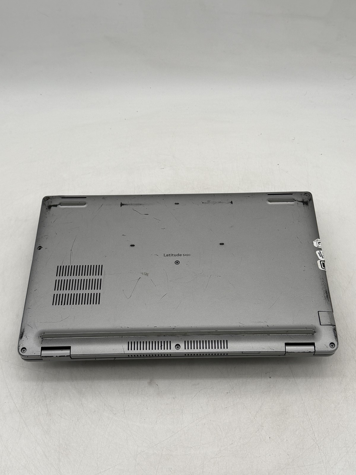 Dell Latitude (5420) |14″| i5-1145G7 16GB 256GB NO OS Read