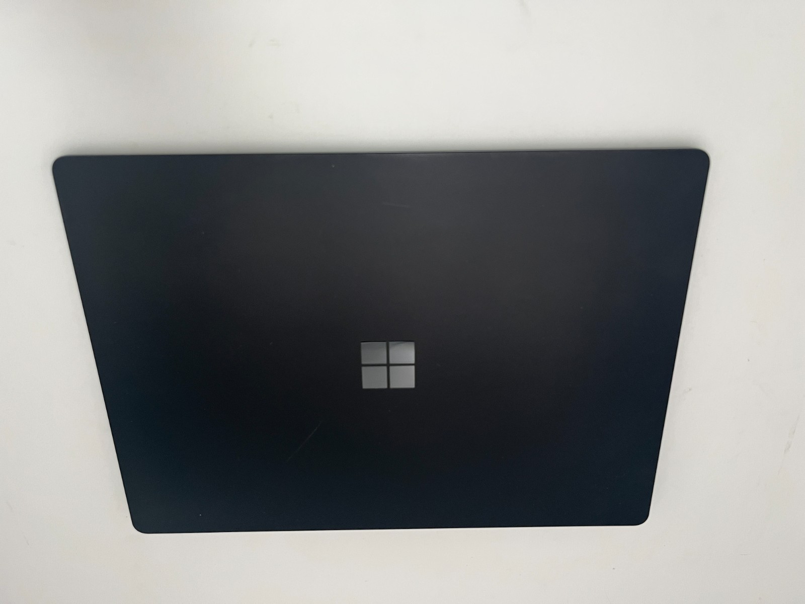 Microsoft Surface Laptop 5 1951 13.5″ Intel Core i5-1245U @ 2.50GHz 16GB 512GB