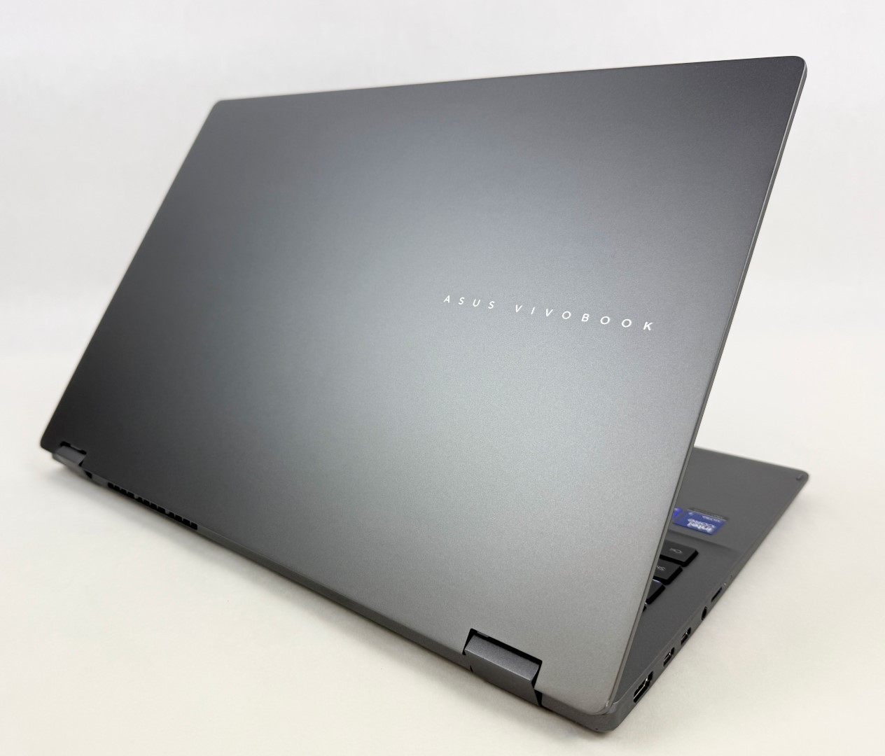 Asus VivoBook TP3607SA-PS77T 16″ 3K OLED Touch Ultra 7 258V 32GB 1TB W11H 2in1
