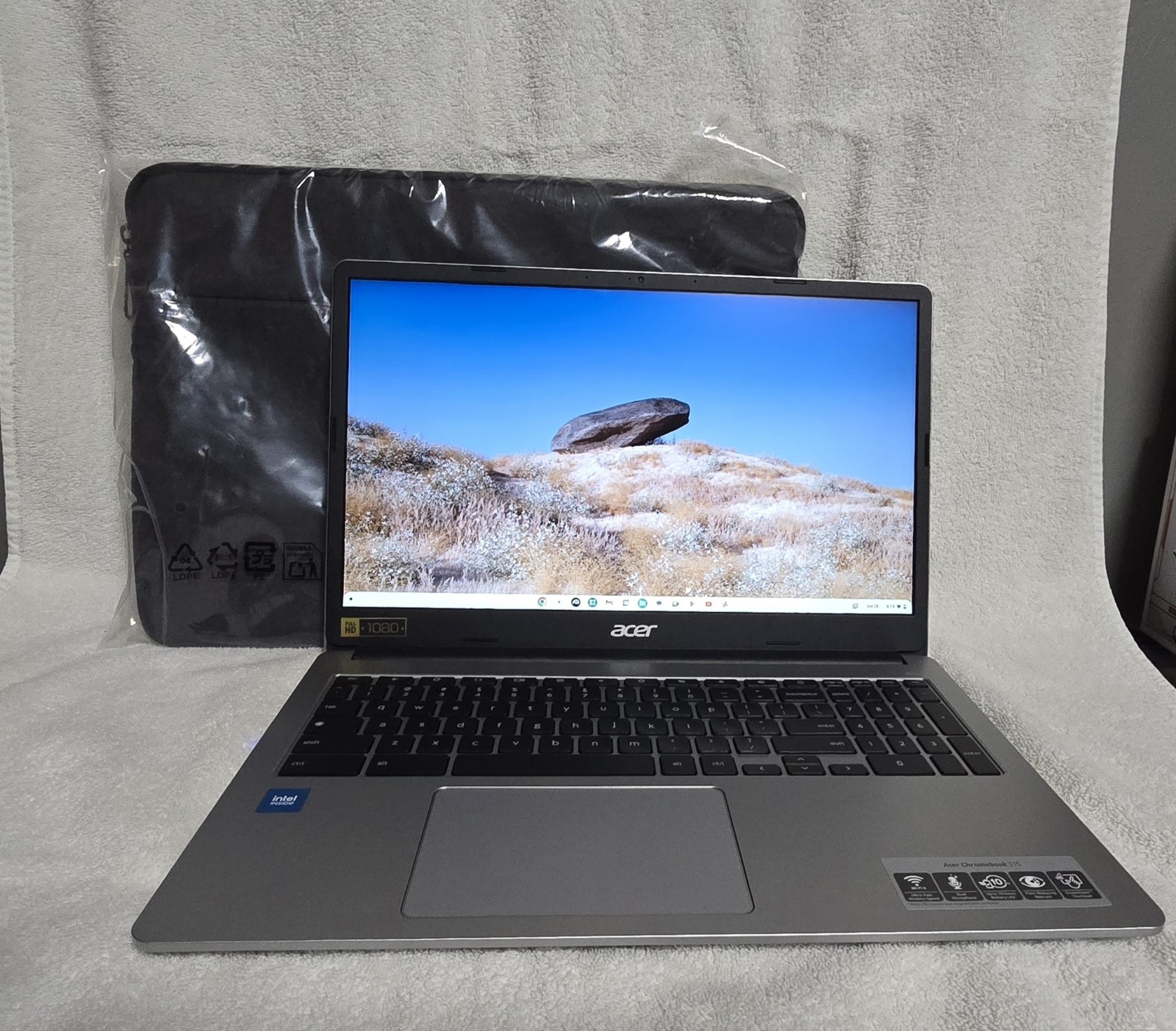 Open box. Acer Chromebook 315 15.6 FHD Dual-Core N4500 4GB 64GB eMMC Chrome OS