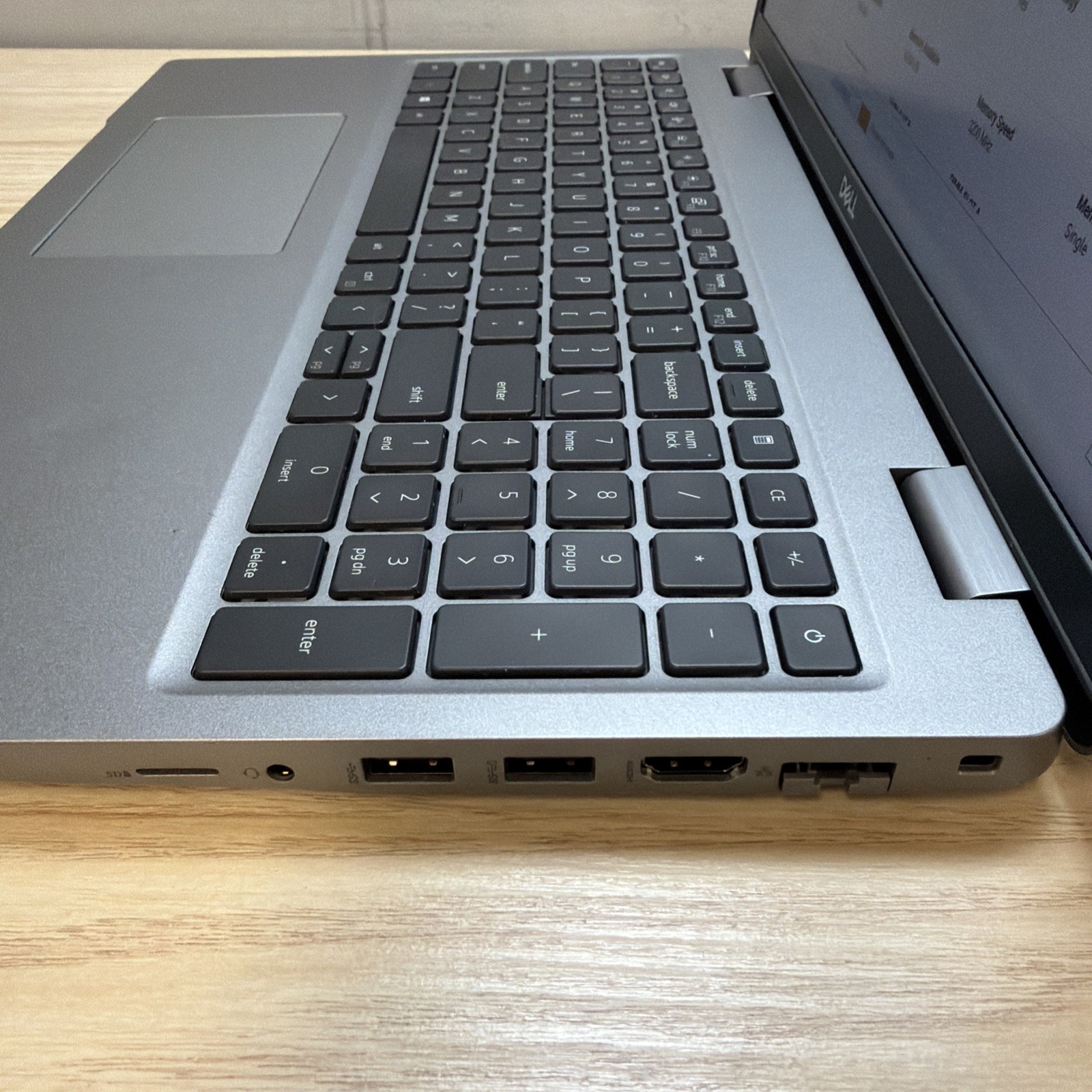 Dell Latitude 5520 i5-1145G7 16GB 512GB SSD 15″ FHD No OS – Good Battery