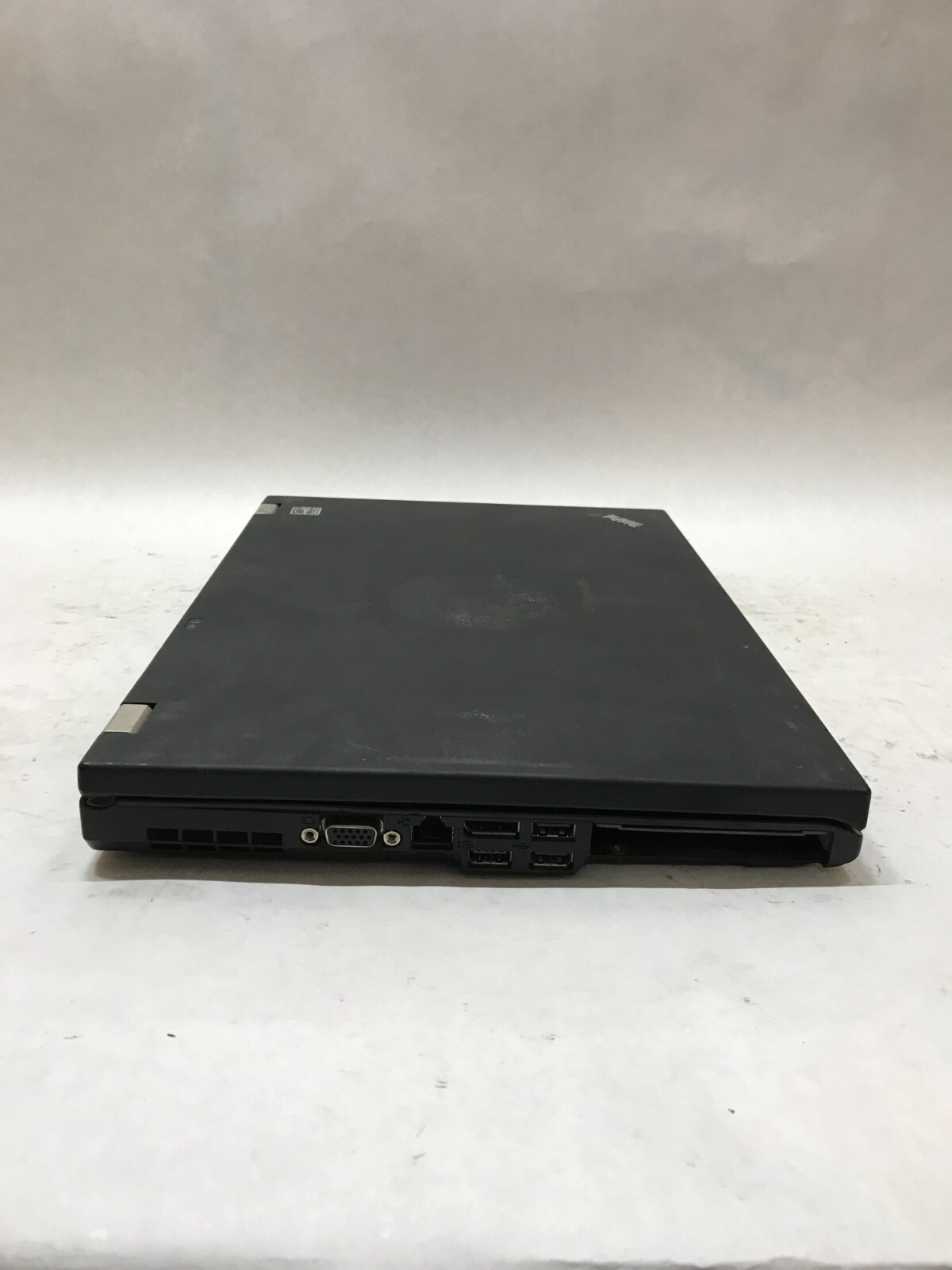 Lenovo ThinkPad T410 14″ Intel Core i5 NO RAM NO HDD/OS For Parts POWER DEAD -DW