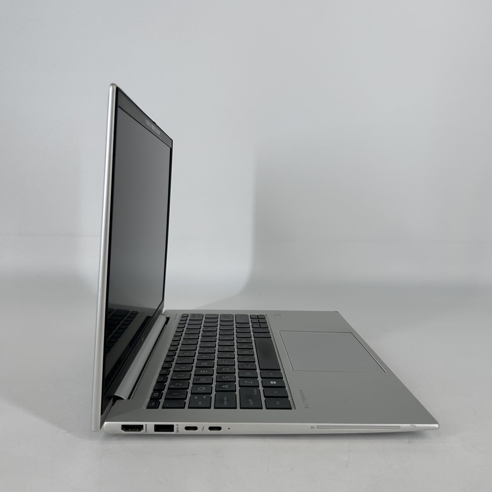 HP Elitebook 845 G10 14 FHD+ 3.3 GHz Ryzen 7 PRO 7840U 16GB 512GB SSD Good