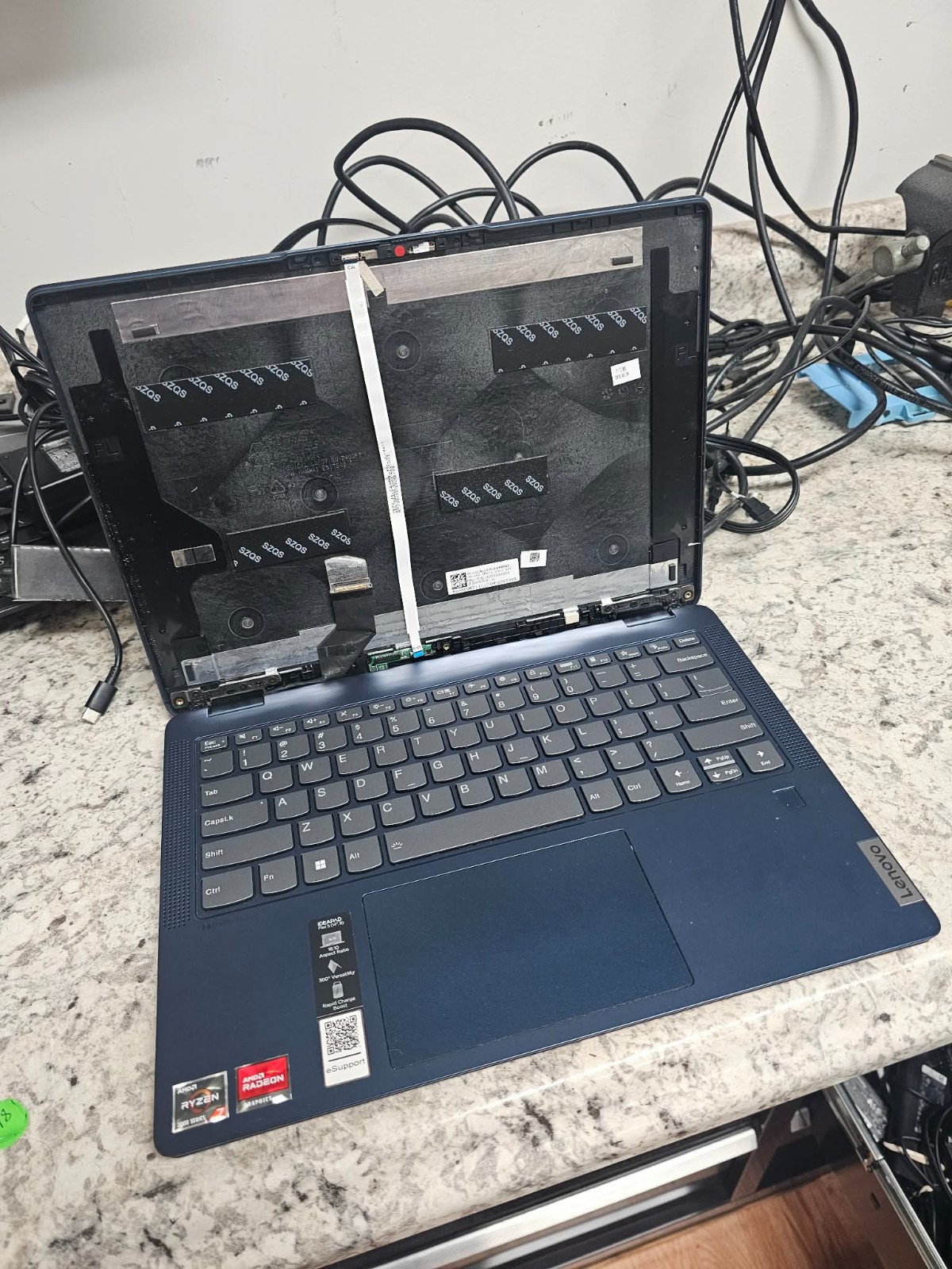 Lenovo IdeaPad Flex 5 14ABR8 AMD Ryzen 7 7730U/16GB Abyss Blue – Works Special