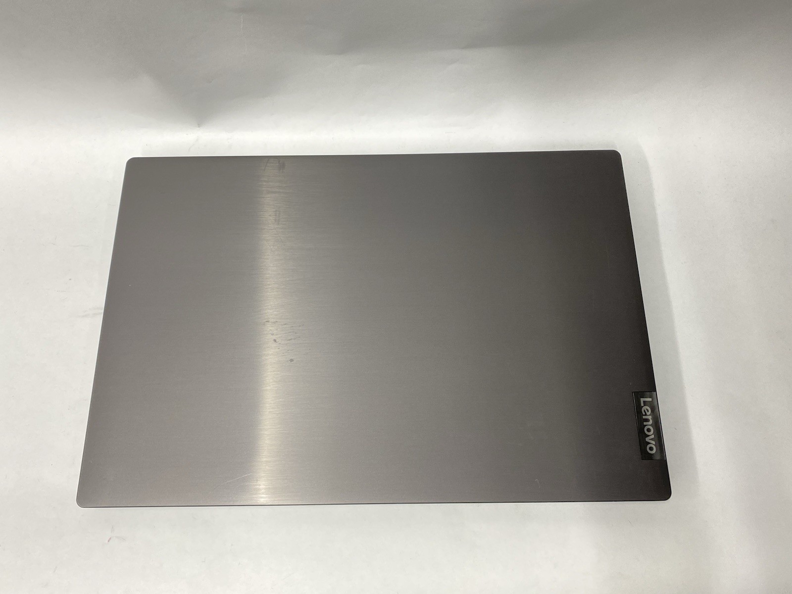 Lenovo V15-ADA – Grade C – FHD – Gold 3150U – 4GB – 128SSD – W10P