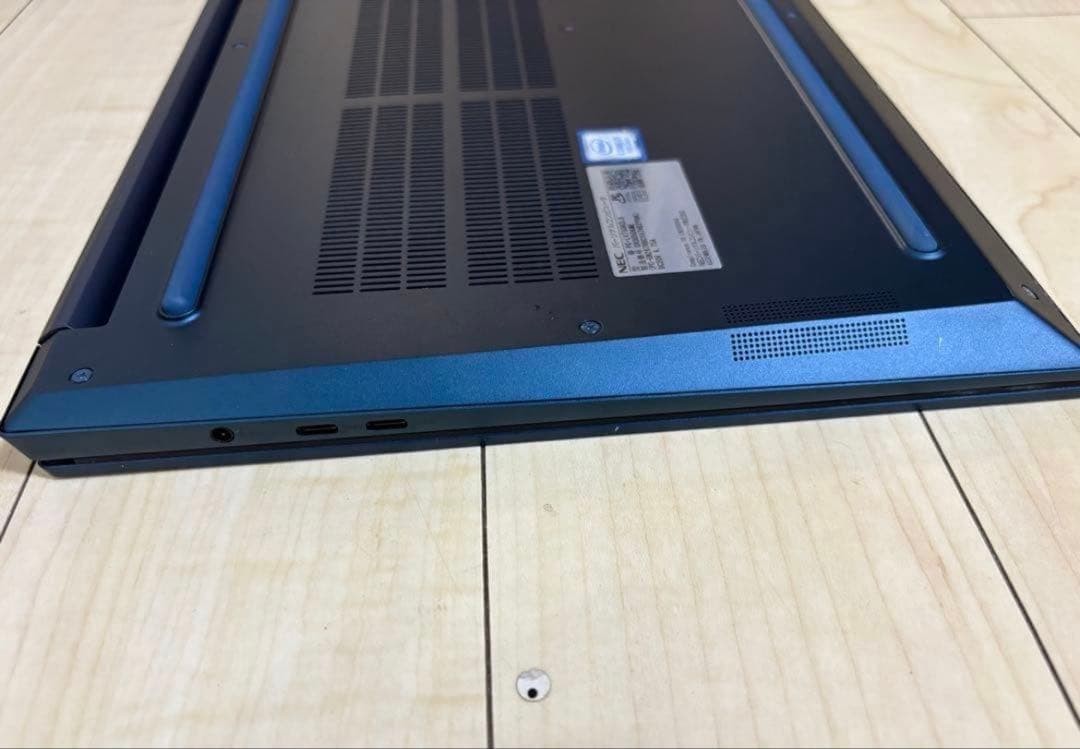 NEC LAVIE VEGA LV750/R2L6 i7-9750H Intel UHD SSD 1TB 8GB 15.6″ 4K OLED Win 11