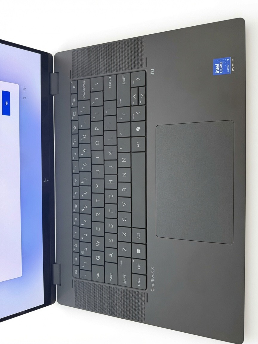 HP OmniBook X Flip 2-in-1 16″, 3K OLED 120hz, 16GB RAM, 512GB SSD, Intel Ultra 7