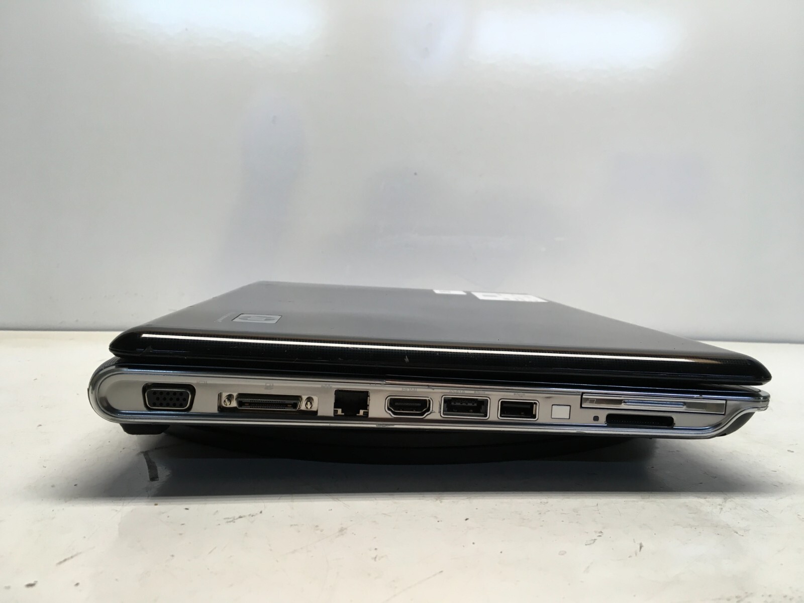 HP Pavilion DV5-1002NR AMD Turion X2 Dual-Core RM-70 256 MB NO HDD No Batt