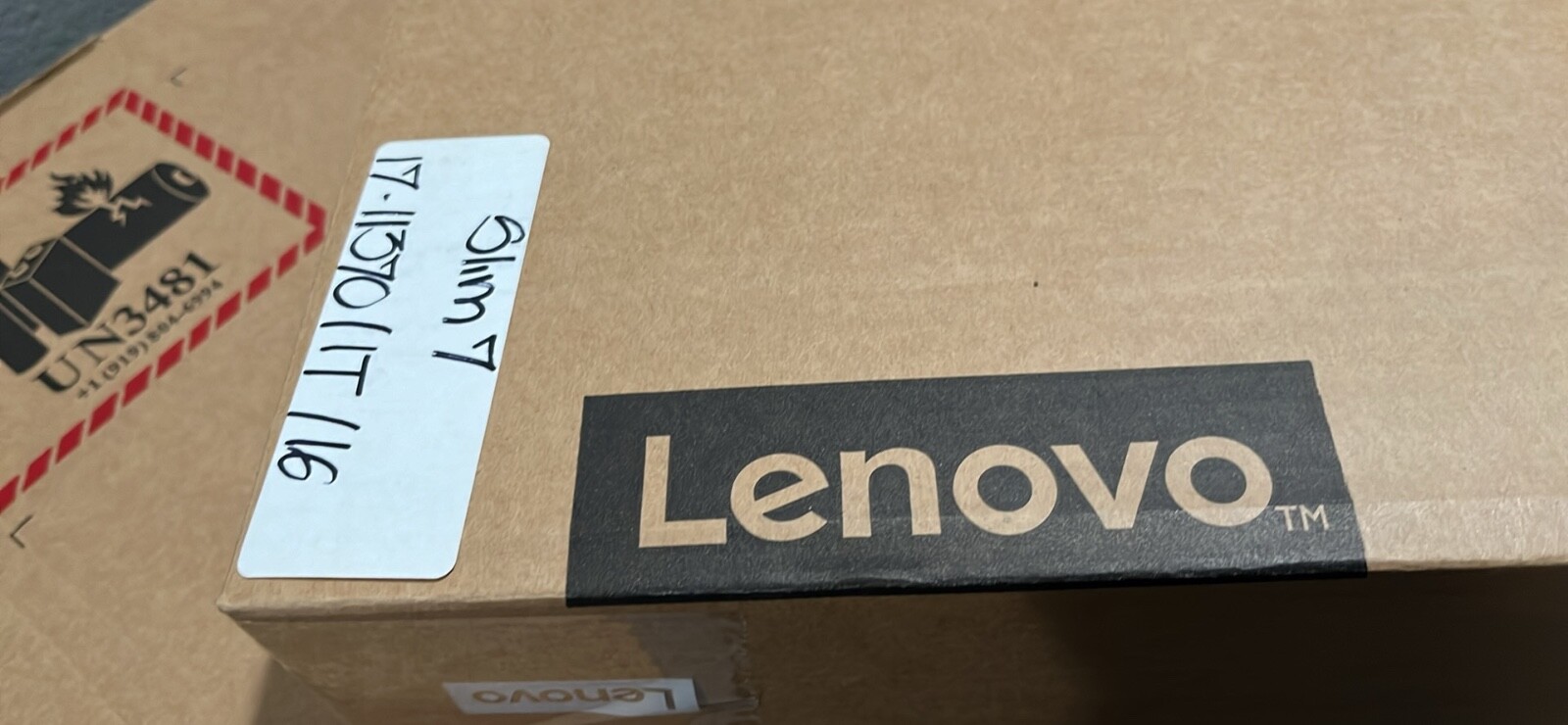 Lenovo IdeaPad Slim 7 Pro 14IHU5 14″ (1TB SSD, Intel Core i7 11th Gen BUNDLE
