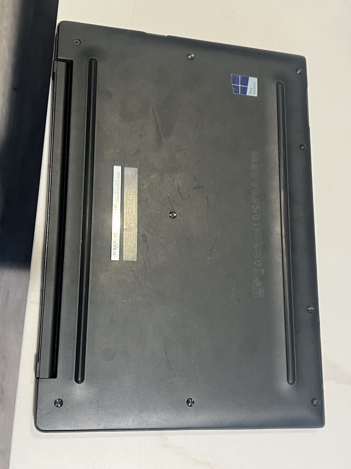 Dell Latitude 7370 Core m7 m7-6Y75 Touch Screen 512 Ssd 8 Gig Ram Please Read