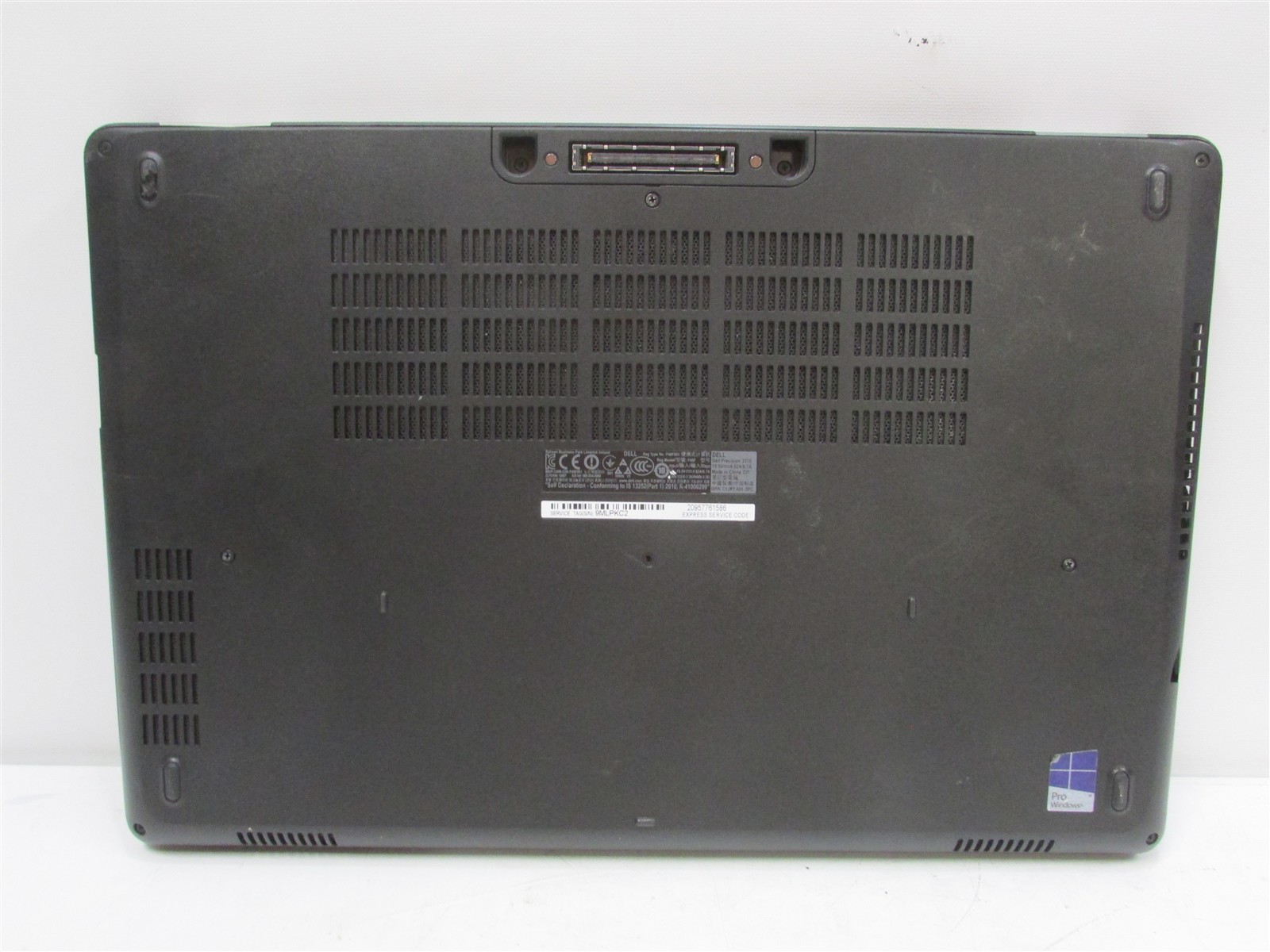 Dell Precision 3510 i7-6700HQ 2.6GHz 8GB RAM 256GB 15.6″ Windows 10 Pro SPOTS
