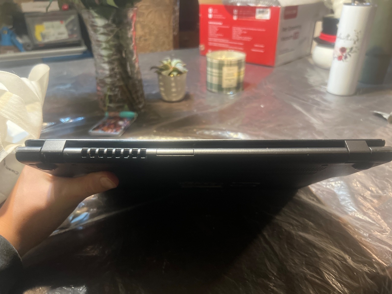 Acer Chromebook C720-2802 ZHN 1.4GHz 16GB SSD Working (No power adapter)