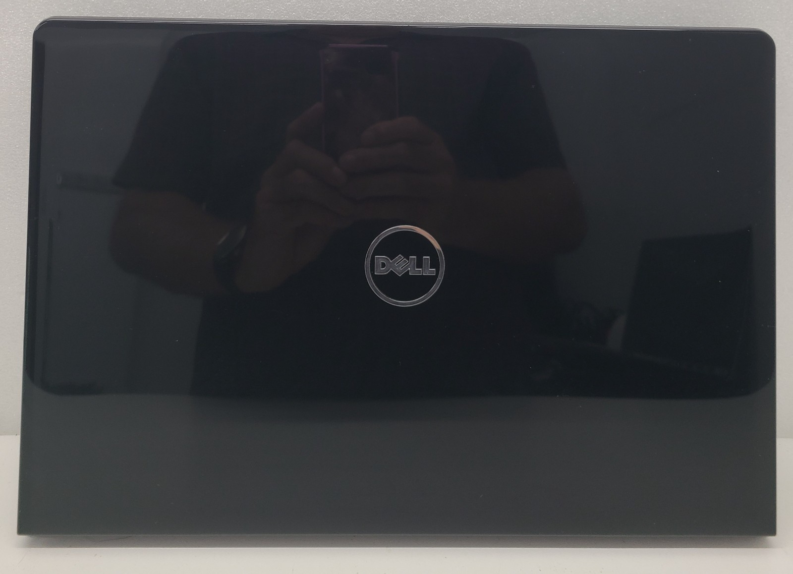 Dell Inspiron 5558 15.6″ Laptop Intel i3-5015U 6GB Ram NO HD/OS Bad Screen (FL)