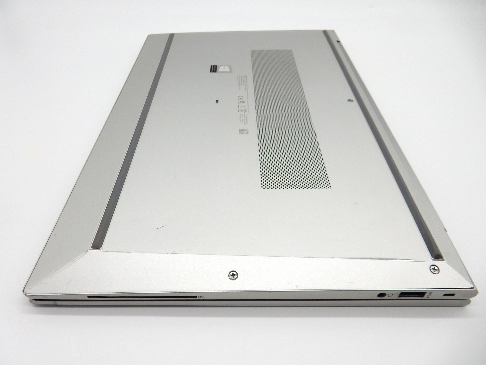 HP EliteBook 850 G7 15.6″ FHD Core i7-10510U CPU 16GB RAM 512GB SSD Win 11 Pro a