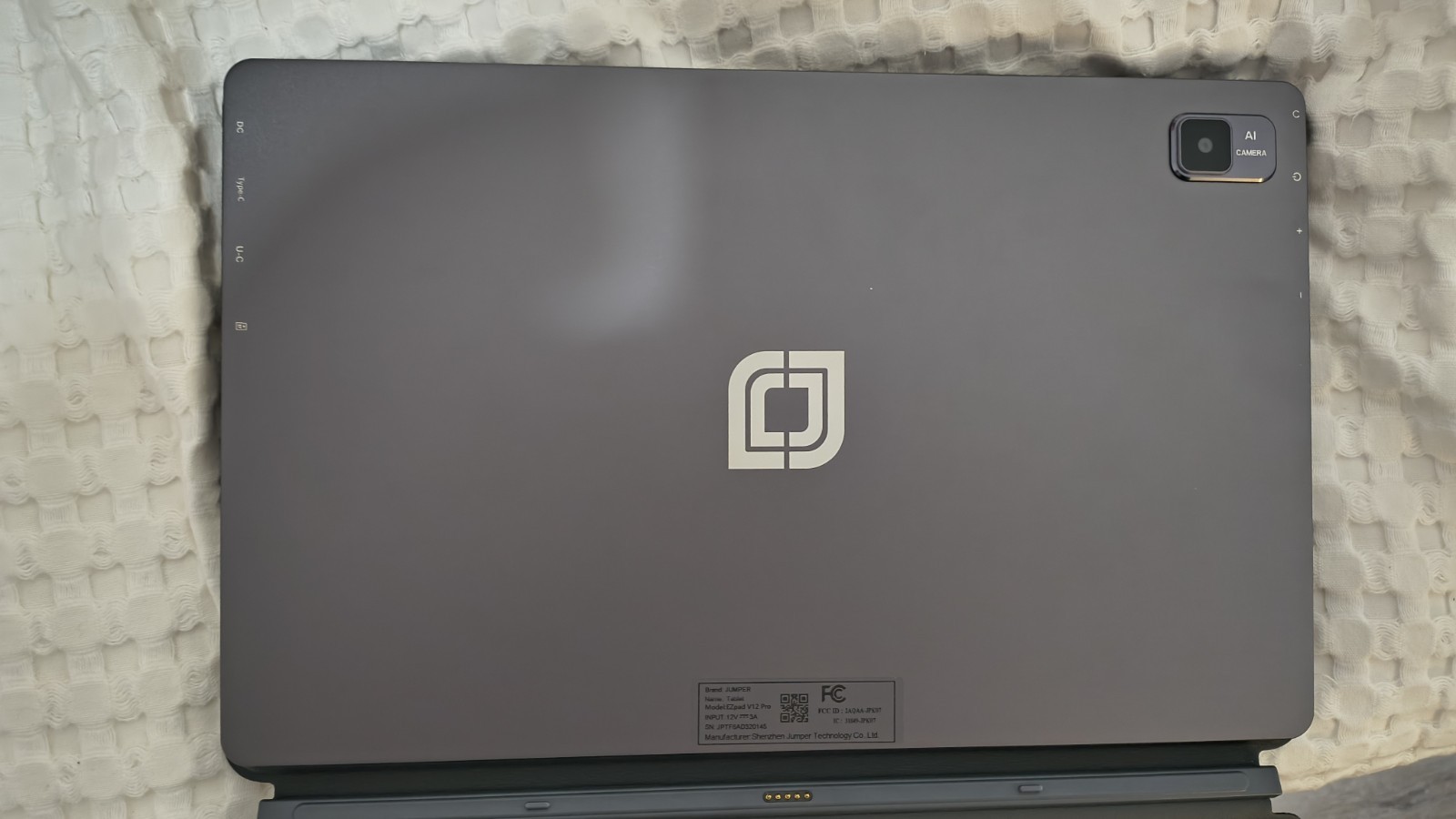 Pre-Owned – jumper 2-in-1 Laptop/Tablet 2025 12″ Windows11 *Read Description*