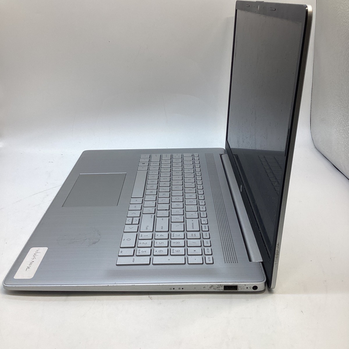 HP Laptop 17-CP0700DX 17.3″ Ryzen 5 5500U 8GB Ram 512GB SSD (GO1068218)