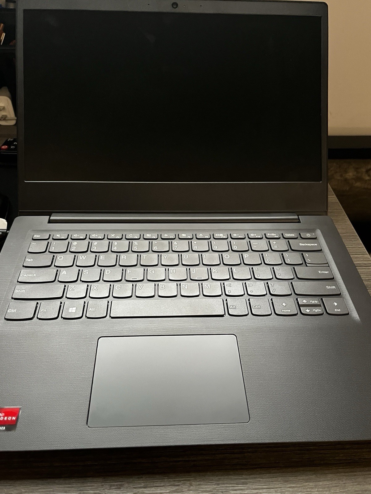 Lenovo V14-ADA 82C6 Laptop AMD Athlon Gold 3150U 12GB RAM 500gb SSD Windows 10