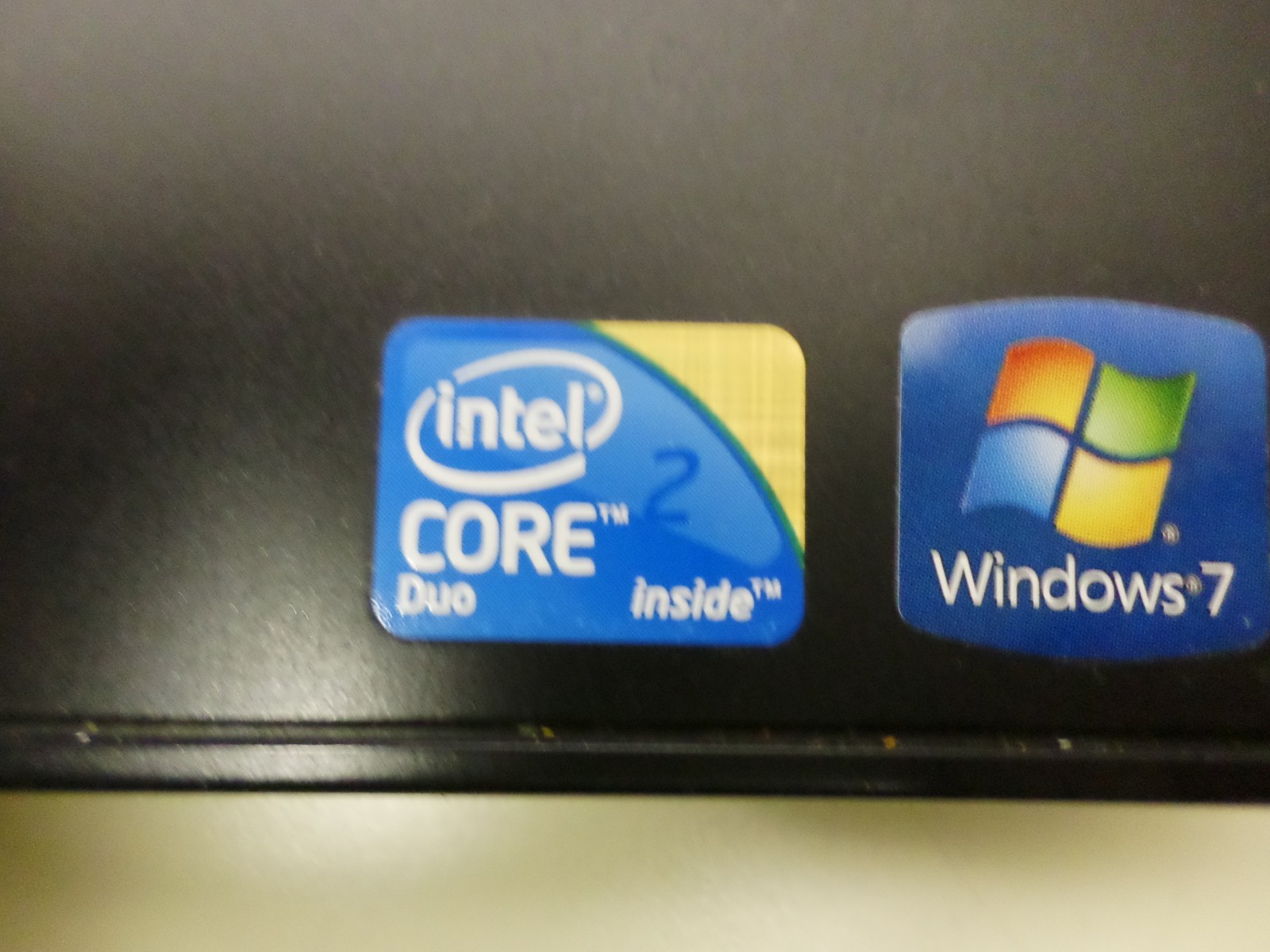 Dell Latitude e6400 14″ Laptop Intel Core 2 Duo 2.66 GHz CPU, C2D 1GB RAM