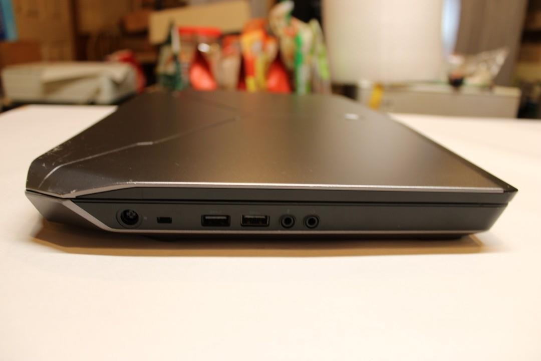 Alienware 15 R2 15.6″ Gaming Laptop i7 NVIDIA GeForce GTX 970M 1TB 256 SSD 16GB