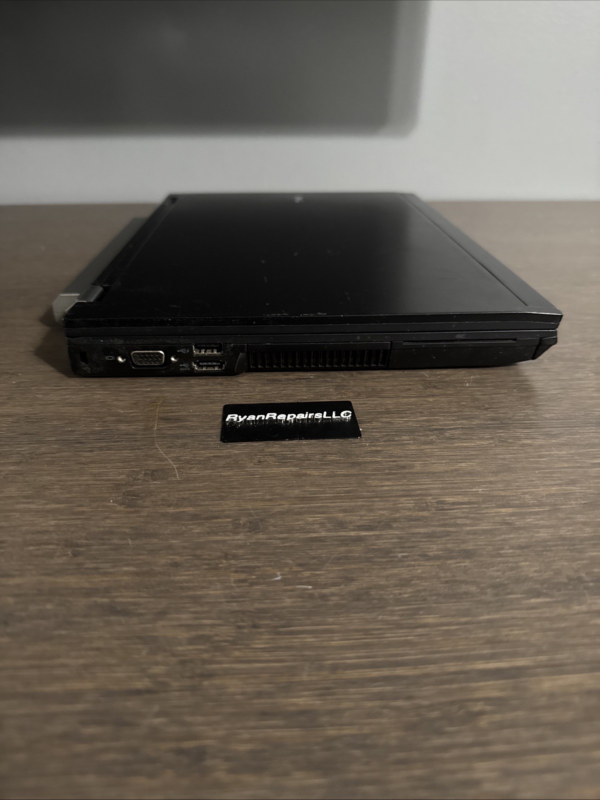 Dell Latitude E6400 Laptop 14″ Intel Core 2 Duo 4GB RAM 500Gb HDD Windows 7