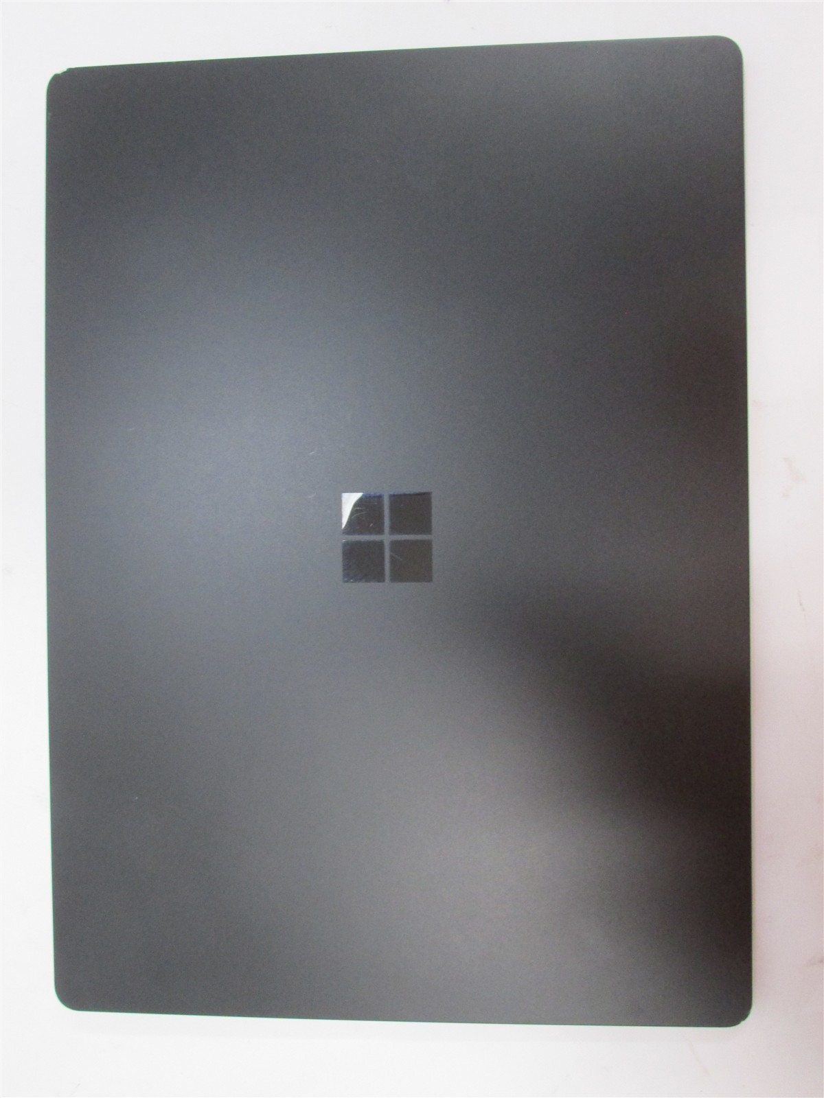 Microsoft Surface Laptop 4 1951 i7-1185G7 3.0GHz 16GB RAM 256GB 13.5″ Win 11 Pro