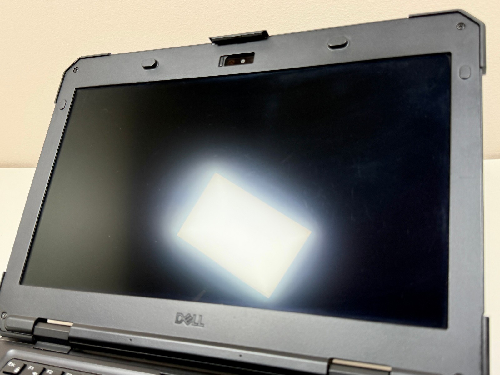 Dell Latitude 5420 Rugged 14″ Touch 1.7GHz Core i5-8350U 32GB RAM NO SSD or OS
