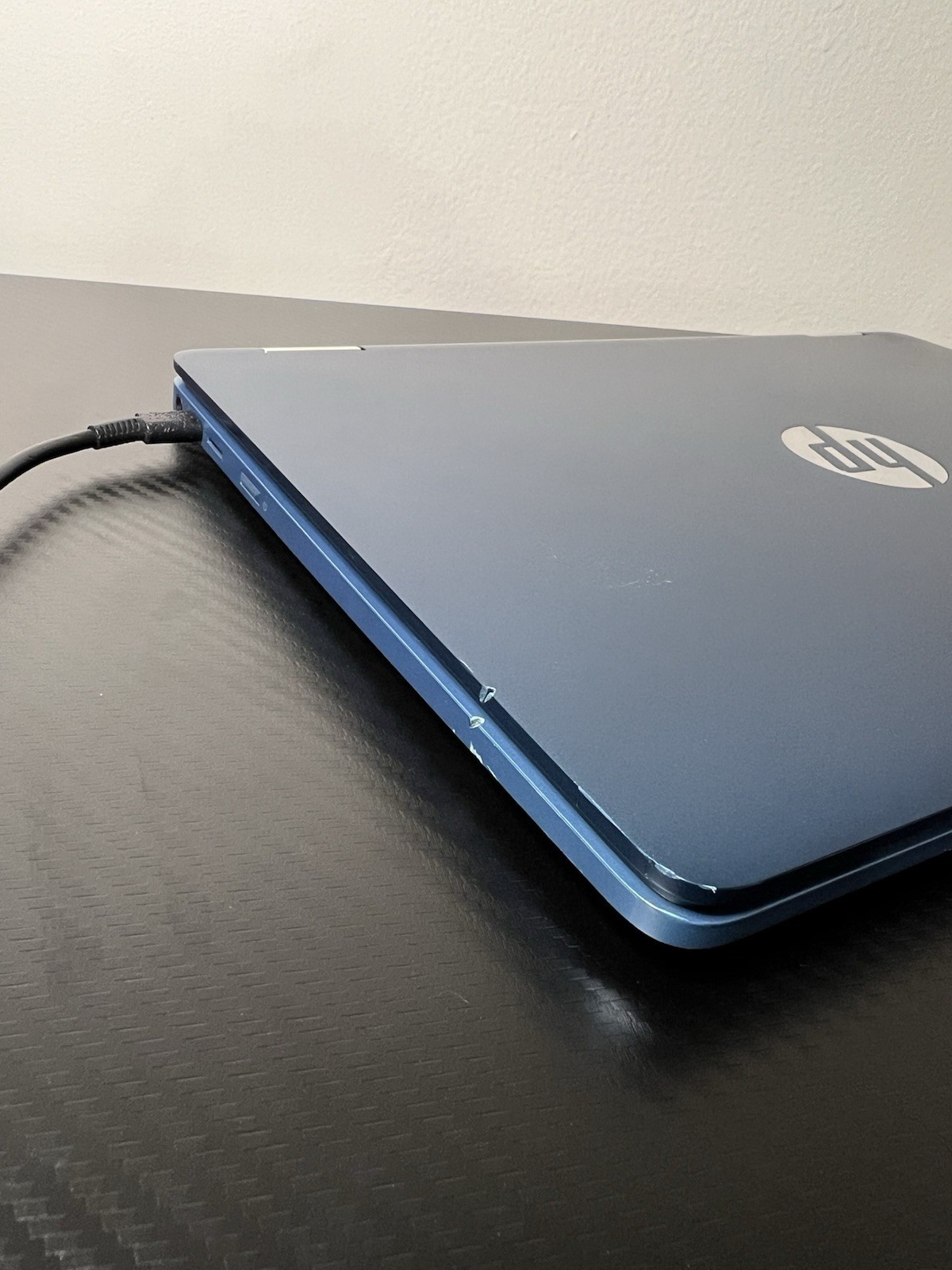 HP 14a-ca0030wm 14″ HD Touchscreen Celeron N4020 1.1GHz Intel UHD Graphics 600