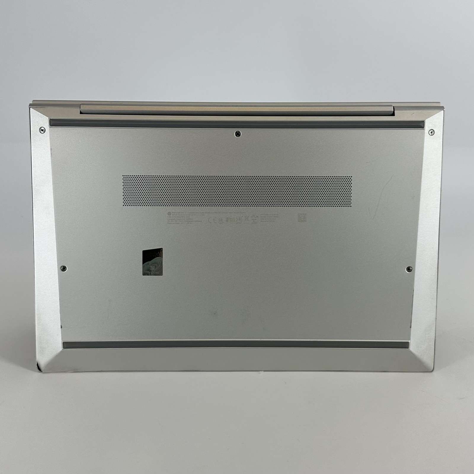 HP Elitebook 840 G8 14 FHD i5-1145G7 2.60GHz 16GB 512GB SSD Good – BENT FRAME