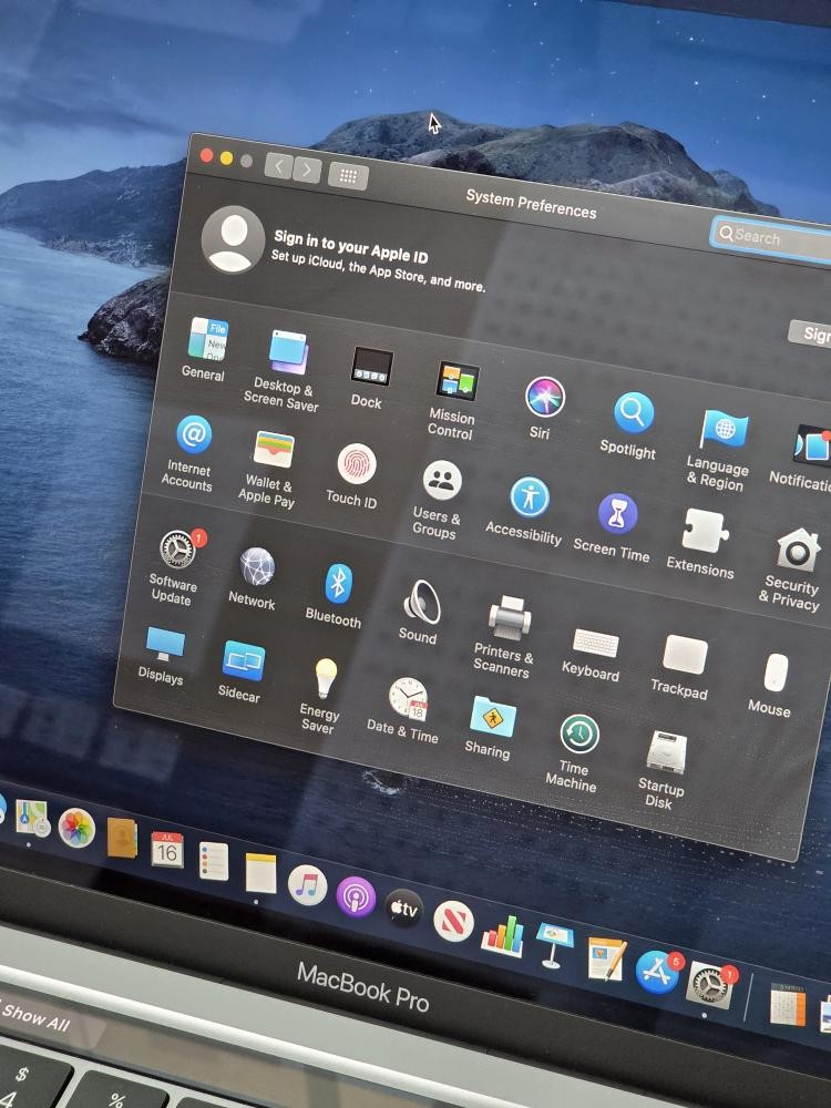 APPLE MACBOOK PRO A2289 (E13006601)