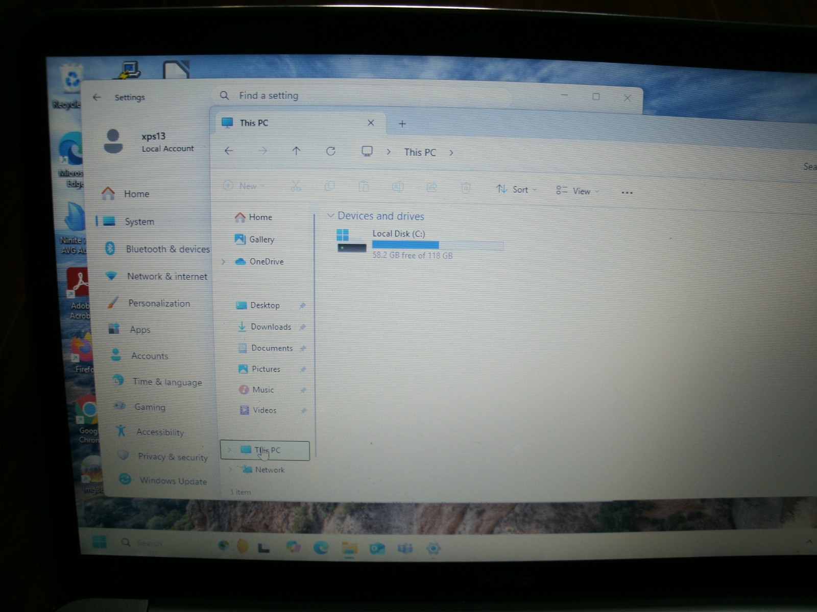 Dell XPS 13 L321X – HD – i5-2467M – 4GB RAM – 128GB SSD Windows 11 Home