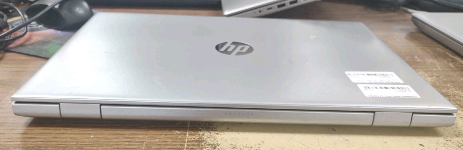 HP ProBook 650 G5 15.6″ W/ Intel i5-8365U @ 1.6GHz, 8GB, 256GB.